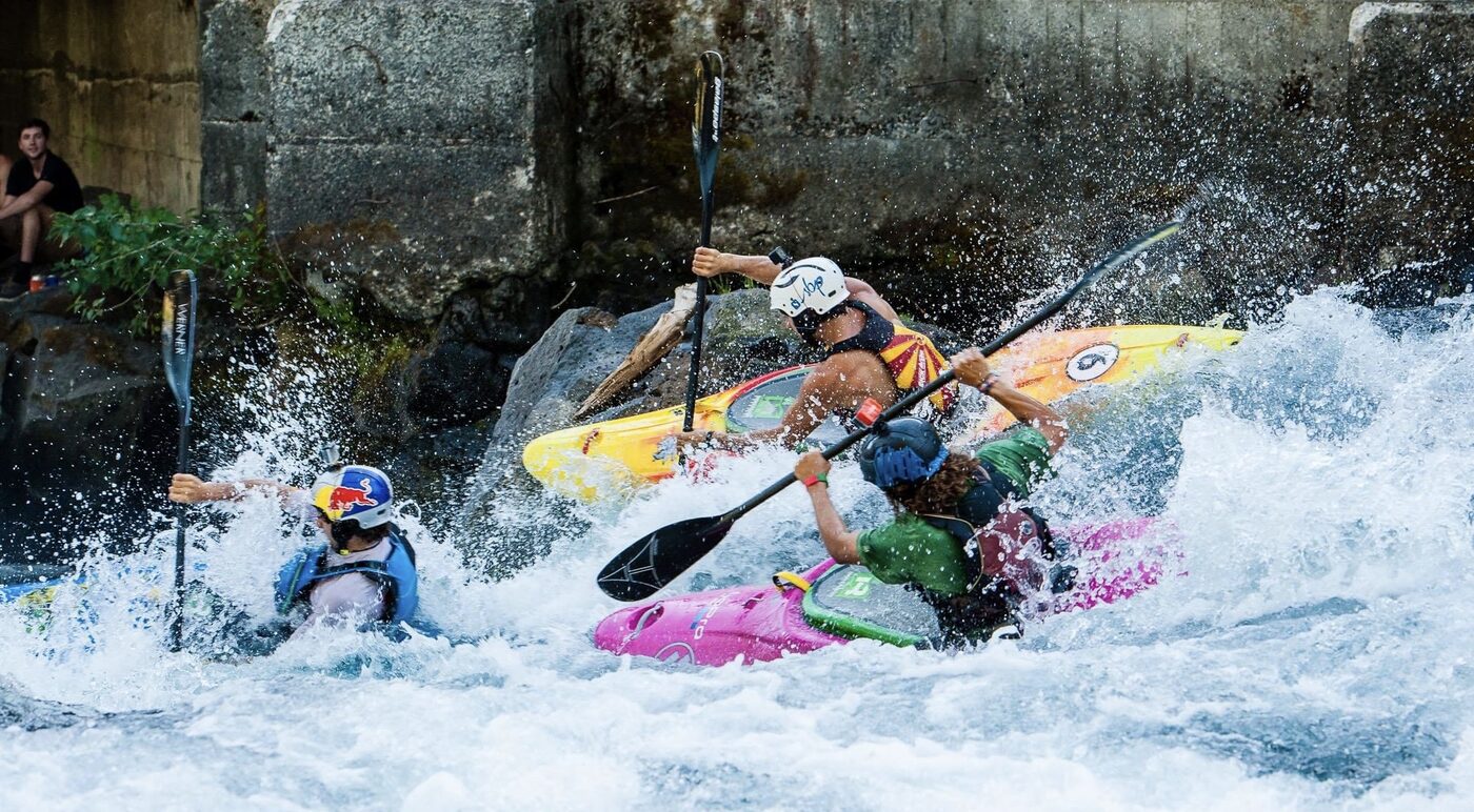 Diego in a boatercross race